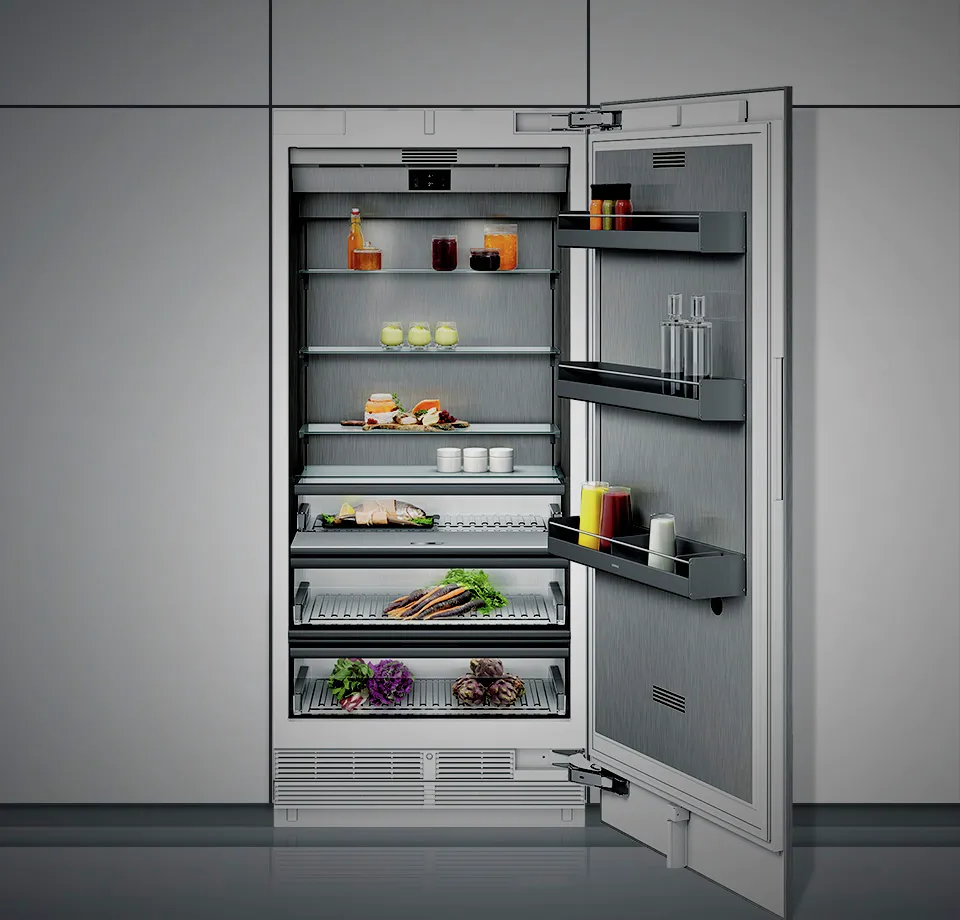 Немецкие холодильники премиум класса Gaggenau купить в Москве -  Полновстраиваемый однодверный холодильник серии Vario 400, RC492304